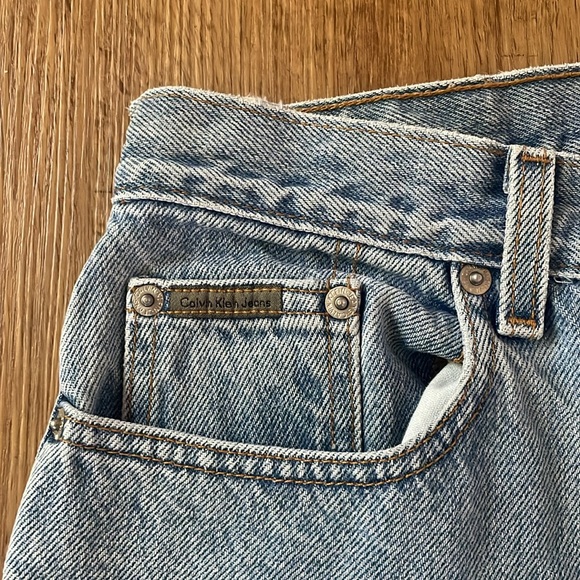 Calvin Klein Jeans easy fit Jean - Picture 4 of 6